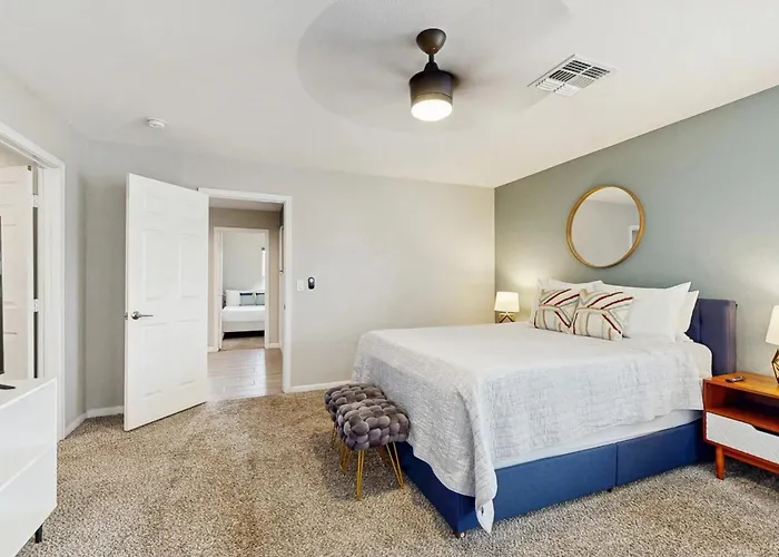 The Tangerine Retreat Holiday home *